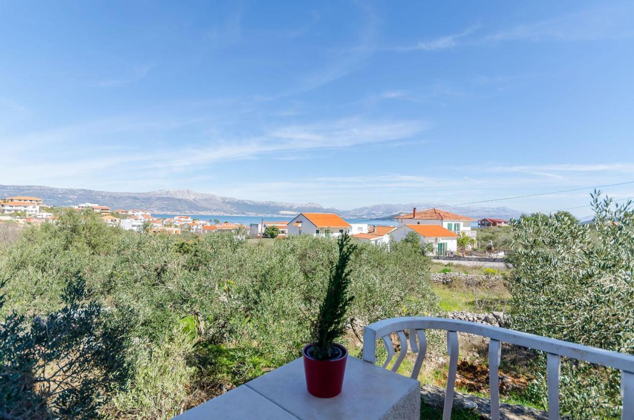 Apartments Stara Maslina Slatine Dış mekan fotoğraf