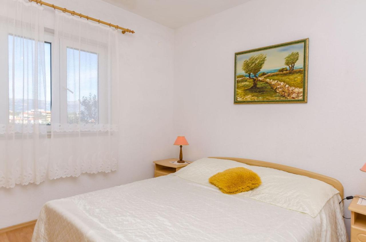 Apartments Stara Maslina Slatine Dış mekan fotoğraf
