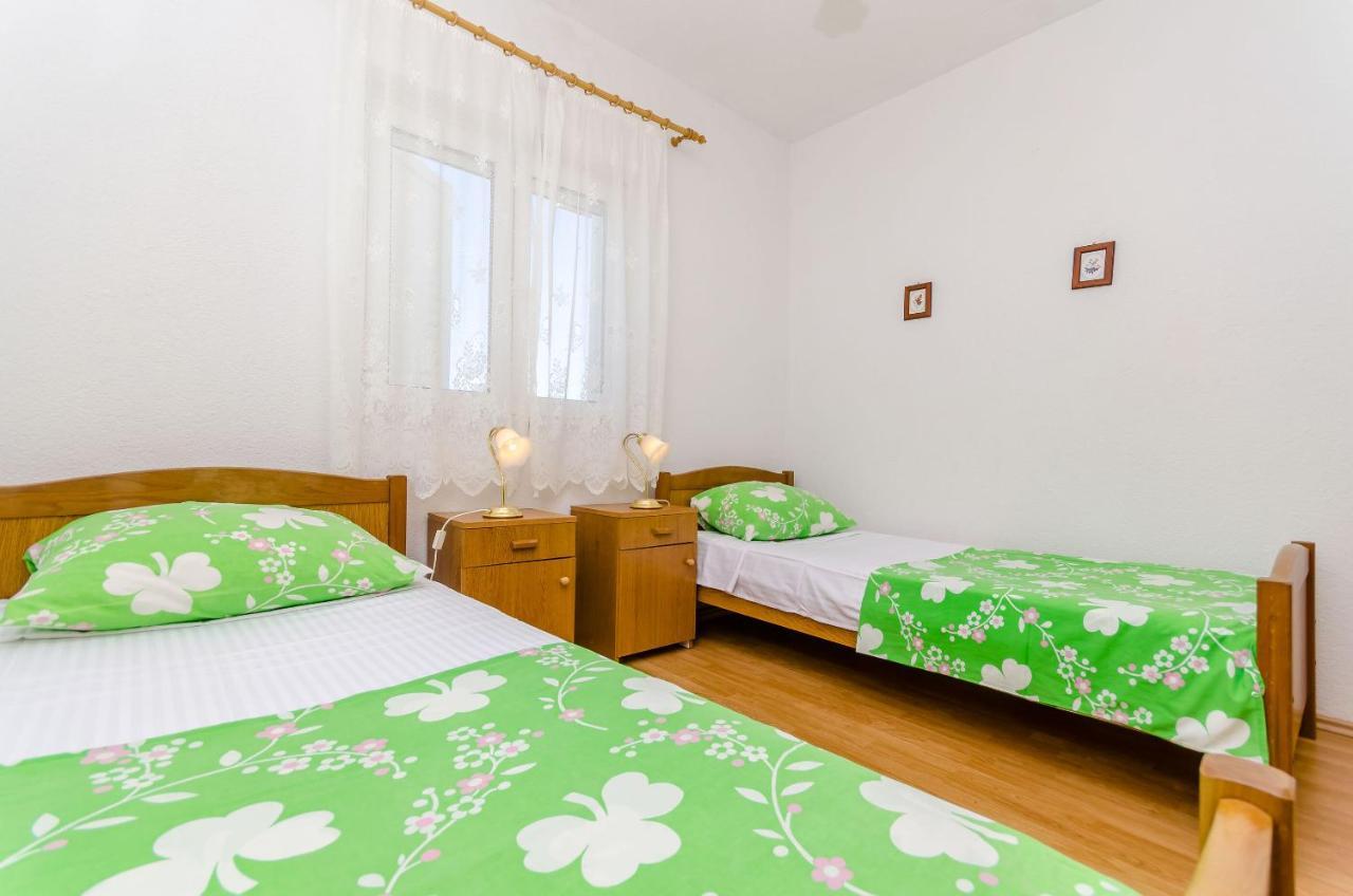 Apartments Stara Maslina Slatine Dış mekan fotoğraf