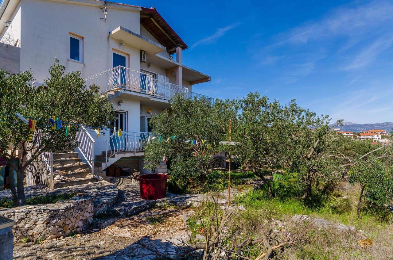 Apartments Stara Maslina Slatine Dış mekan fotoğraf